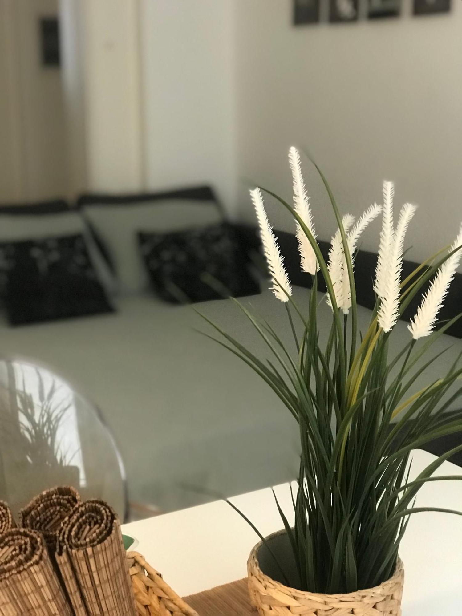 Interno4Home: In Centro Storico Con Posto Auto 페라라 외부 사진